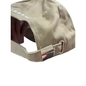 GWP BURBERRYHER HAT (TAN COLOR ONLY) Burberry | Accessories | New In Bag Burberry Her Tan Gwp  main image 4